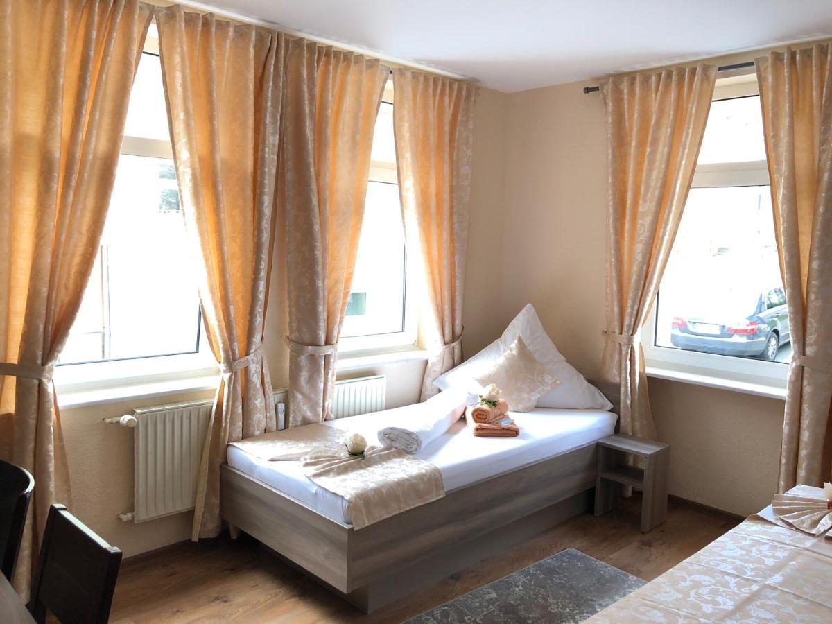 Pension Goldenes Vogtland Adorf Exterior foto