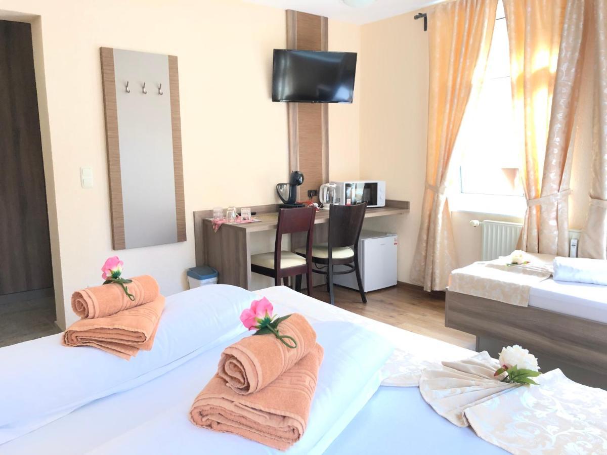 Pension Goldenes Vogtland Adorf Exterior foto